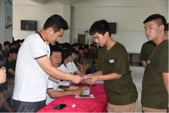 1500435205334098.png blob.png