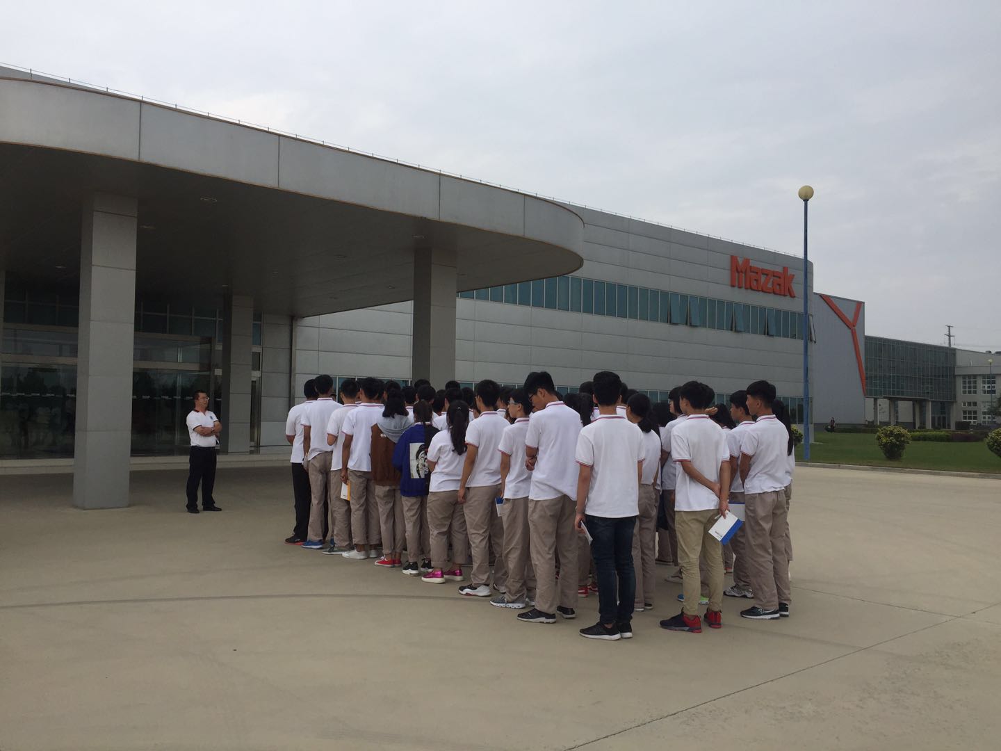 1508400890127197.jpg 1508400890127197.jpg