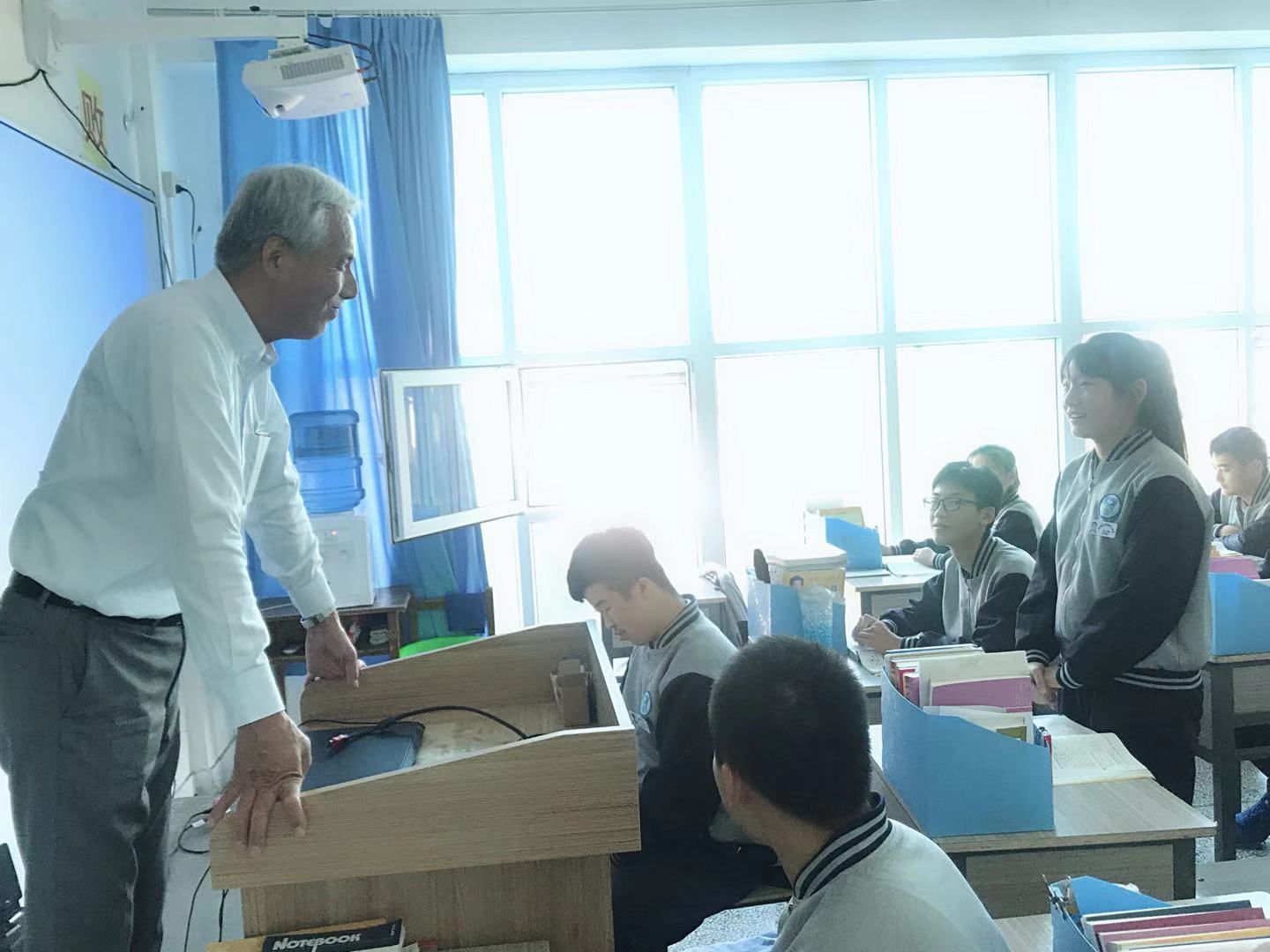 1575947815670530.jpg 5d8c7f3c6d4b04.29007107.jpg